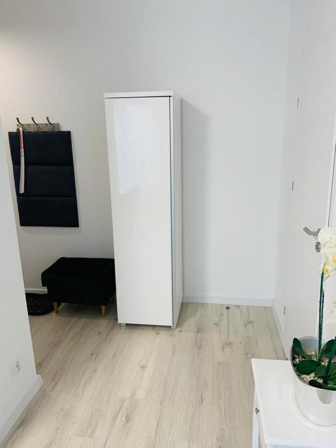 Apartament Walczaka 15 Miejsce Parkingowe Gorzow Wielkopolski Ngoại thất bức ảnh